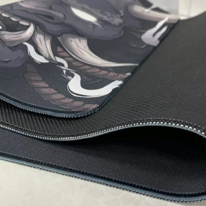 Tapis de souris XXL Oni Japonais – Gaming & Bureau | Antidérapant | Design Masque Démon