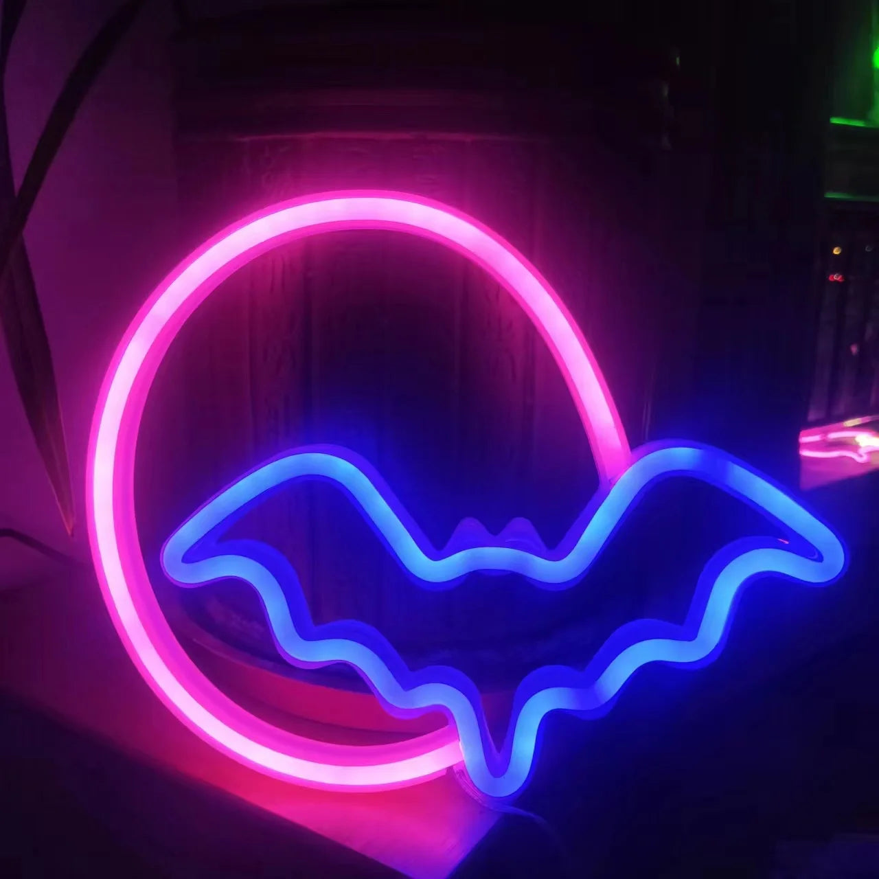 🎃 Décoration Murale LED Néon Halloween – Chauve-Souris & Fantôme