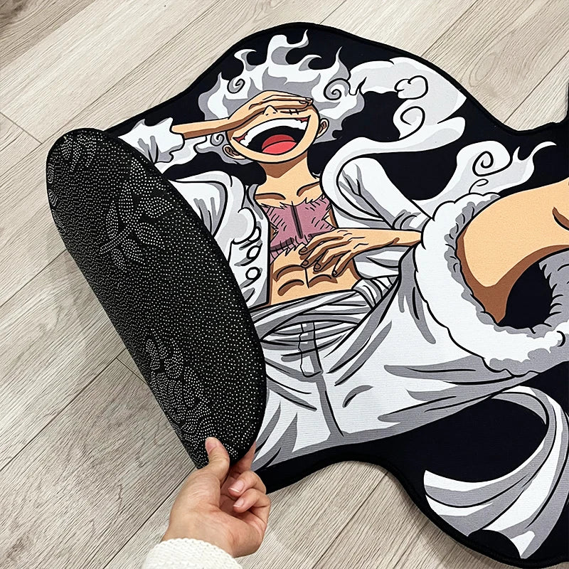 Tapis One Piece Luffy Gear 5 – Tapis d’Anime en Peluche Antidérapant