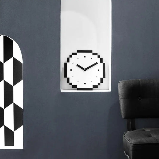 Horloge murale design Pixel, silencieuse à quartz – Style moderne pour maison, bureau et gaming room