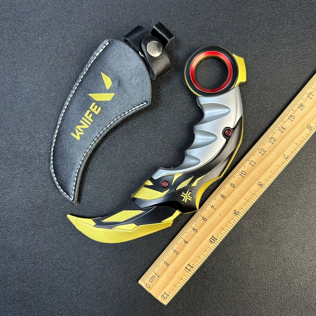 Karambit Rotatif – Réplique Valorant Champions 2021 | Métal | Cosplay & Décoration