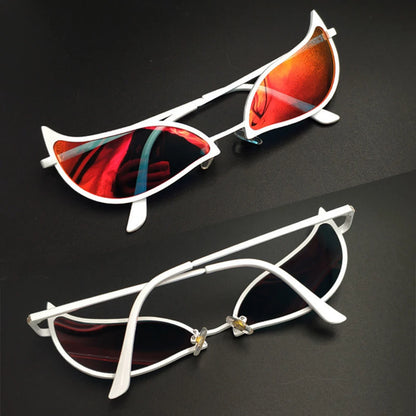Donquixote PVC Lunettes de Soleil – Doflamingo Cosplay | Œil de Chat Unisexe | Accessoire Anime & Fête